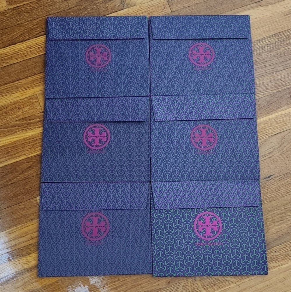 🎁🎁🎁  6  LARGE GIFT BAGS